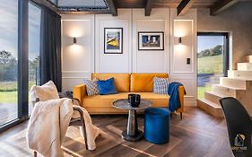 Sunset House & Spa